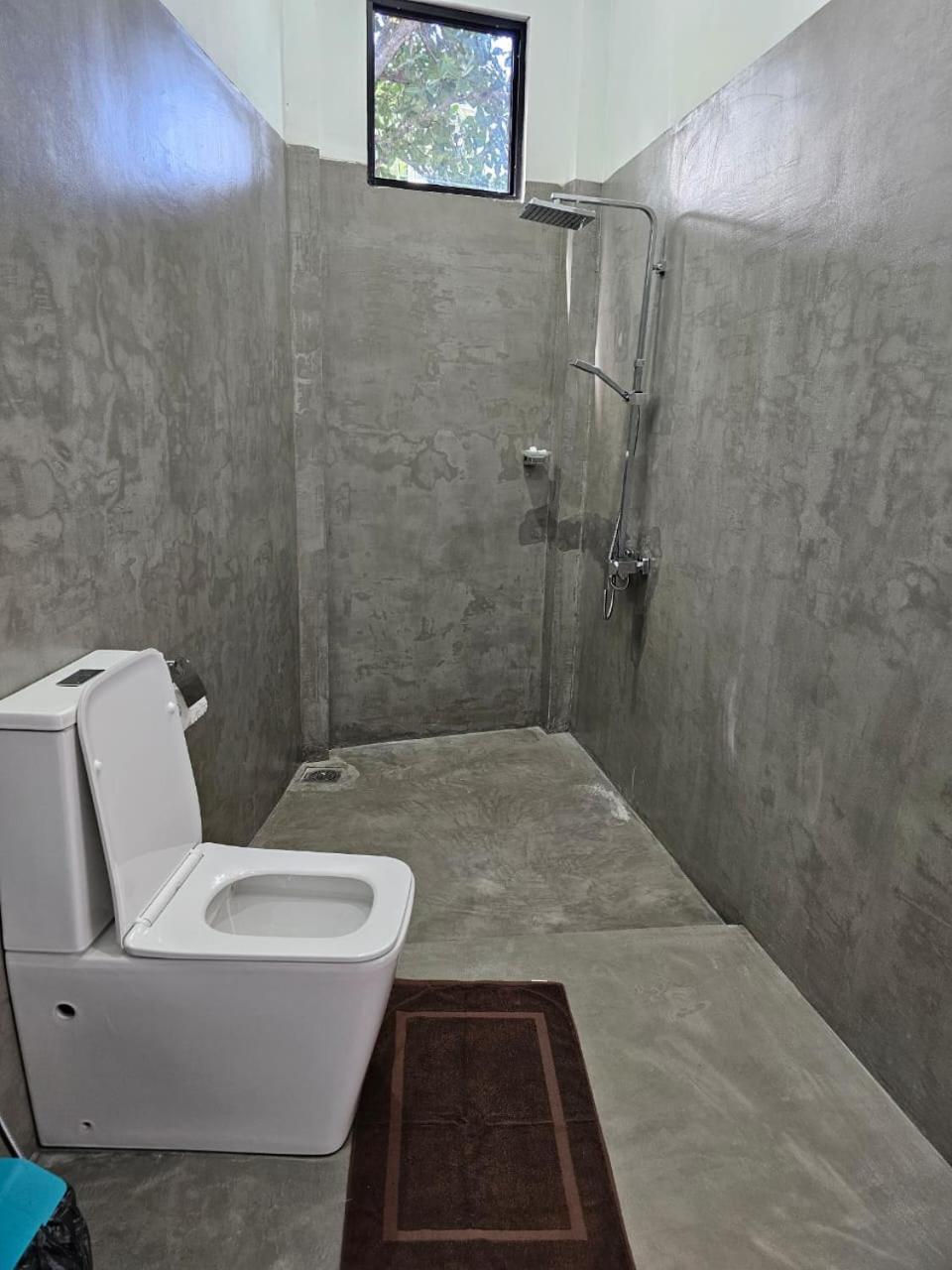 Muthu Sea View Hiriketiya Hotel Dikwella Bagian luar foto